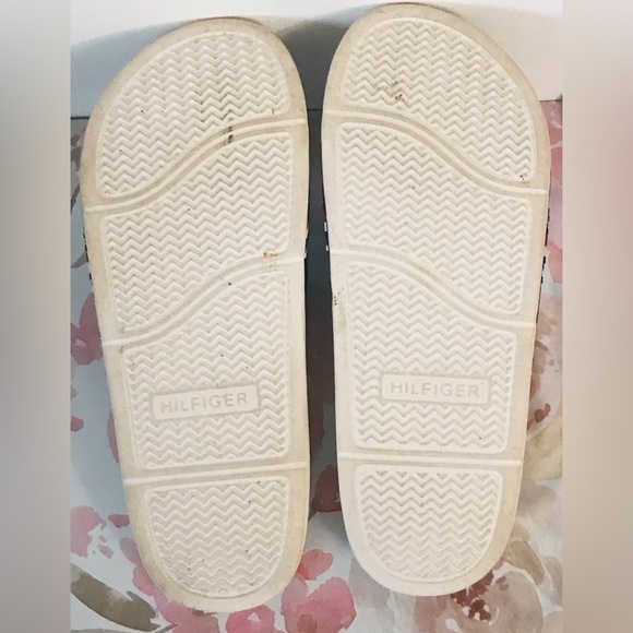 Tommy Hilfiger Men’s Blue Red White Slide Sandal Flip Flop Men’s Size 6 Women  8